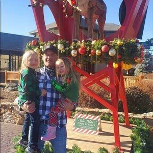 Meet your Posher, Jason